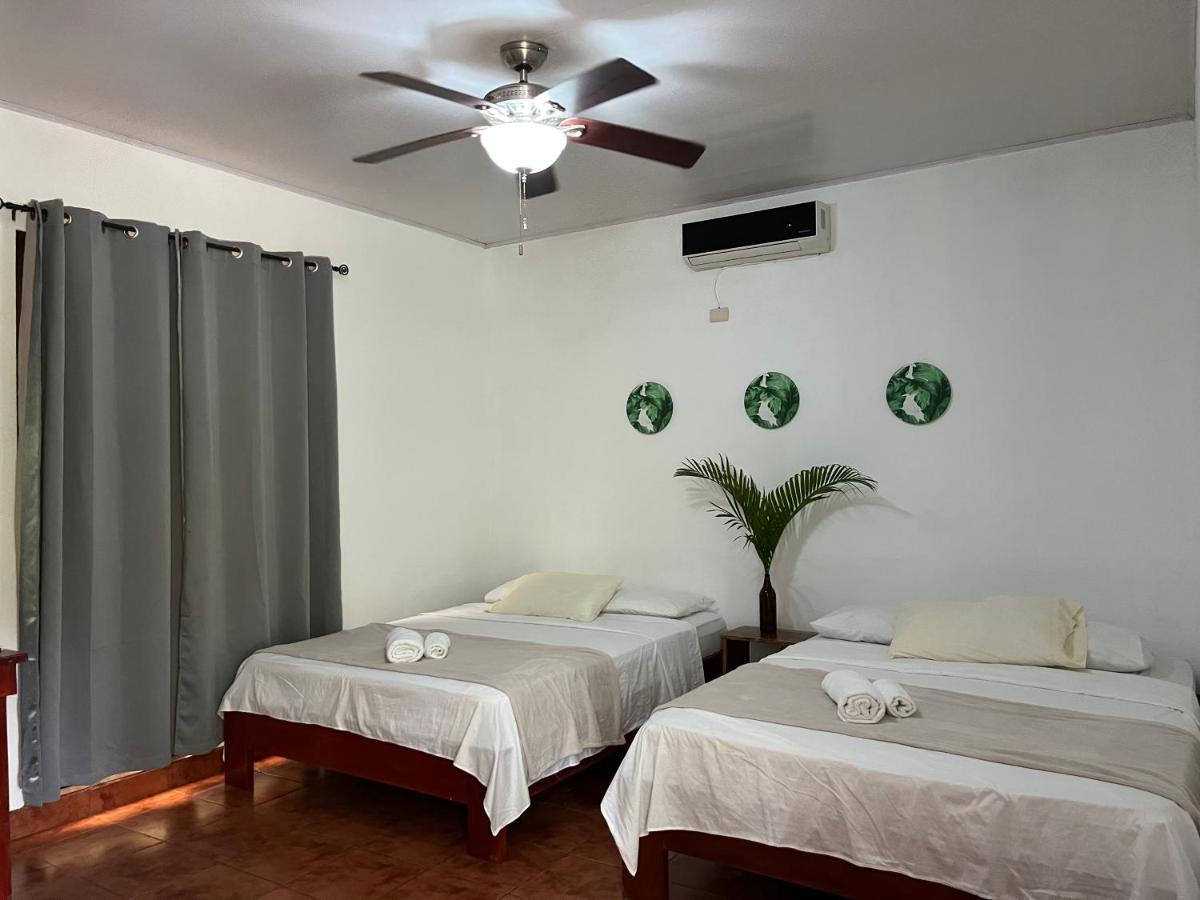 La Jungla Bed & Breakfast Puerto Carrillo Exterior photo